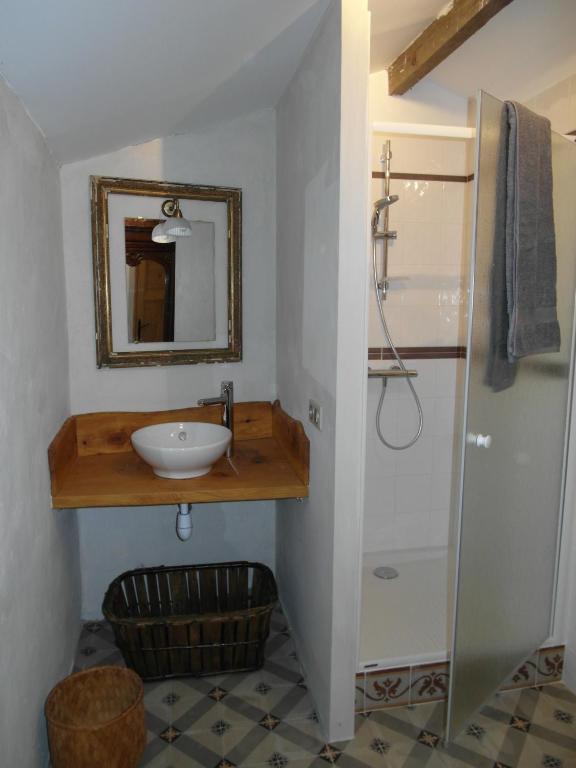 Mas Moineau Bed and Breakfast Mézoargues Esterno foto